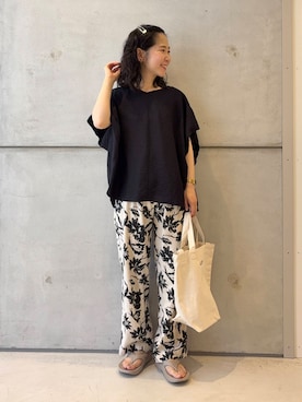 「URBAN RESEARCH DOORS（アーバンリサーチドアーズ）のアイテム（シャツ/ブラウス）」を使った、今日の西野さん（レディース・152cm）の夏コーディネート