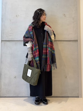 「アイテム（ヘアアクセサリー）」を使った、西野きよさん（レディース・152cm・30代）の秋コーディネート