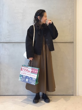 「アイテム（バレッタ/ヘアクリップ）」を使った、西野きよさん（レディース・152cm）の冬コーディネート