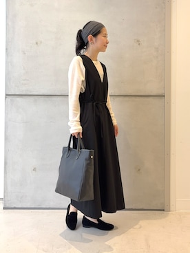 「アイテム（ヘアバンド）」を使った、西野きよさん（レディース・152cm）の秋コーディネート