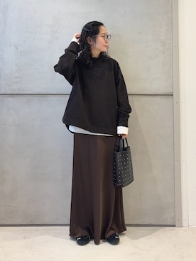 「アイテム（バレッタ/ヘアクリップ）」を使った、西野きよさん（レディース・152cm）の冬コーディネート