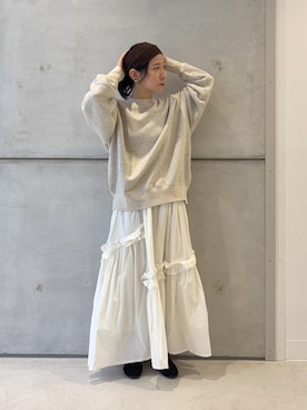 「アイテム（ヘアアクセサリー）」を使った、西野きよさん（レディース・152cm）の秋コーディネート