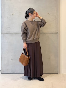 「アイテム（ヘアバンド）」を使った、西野きよさん（レディース・152cm）の秋コーディネート