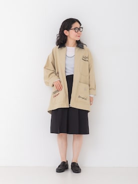 「URBAN RESEARCH（アーバンリサーチ）の『別注』PICCADILLY×URBAN RESEARCH　刺繍カバーオール（カバーオール、ベージュ系）」を使った、西野きよさん（レディース・152cm）の夏コーディネート