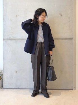 「URBAN RESEARCH（アーバンリサーチ）のアイテム（メガネ）」を使った、西野きよさん（レディース・152cm）の秋コーディネート