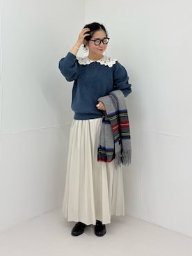 「URBAN RESEARCH Sonny Label（アーバンリサーチサニーレーベル）の『WEB限定』レースカラーアゼニットプルオーバー（ニット/セーター、ブルー系）」を使った、西野きよさん（レディース・152cm）の秋コーディネート