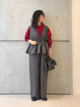 「アイテム（オールインワン・サロペット）」を使った、西野きよさん（レディース・152cm）の秋コーディネート