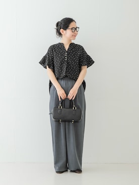 「URBAN RESEARCH（アーバンリサーチ）のフレンチスリーブスキッパーブラウス（シャツ/ブラウス、ブラック系）」を使った、西野きよさん（レディース・152cm）の夏コーディネート