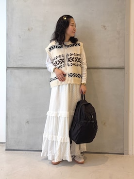 「アイテム（バックパック/リュック）」を使った、西野きよさん（レディース・152cm）の秋コーディネート