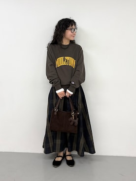 「URBAN RESEARCH DOORS(アーバンリサーチドアーズ)のアイテム(スカート)」を使った、西野きよさん(レディース・152cm)の秋コーディネート