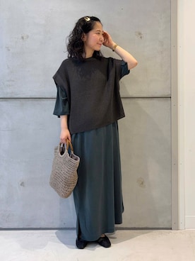 「URBAN RESEARCH DOORS（アーバンリサーチドアーズ）のリネンライクニットプルオーバー（ニット/セーター）」を使った、西野きよさん（レディース・152cm）の夏コーディネート