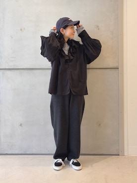 「アイテム（キャップ）」を使った、西野きよさん（レディース・152cm）の秋コーディネート