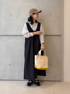 「アイテム（バレエシューズ）」を使った、西野きよさん（レディース・152cm）の秋コーディネート