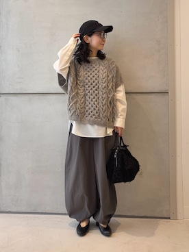 「POMTATA（ポンタタ）のPOMTATA　OTIS envan tote S（ハンドバッグ）」を使った、西野きよさん（レディース・152cm）の秋コーディネート