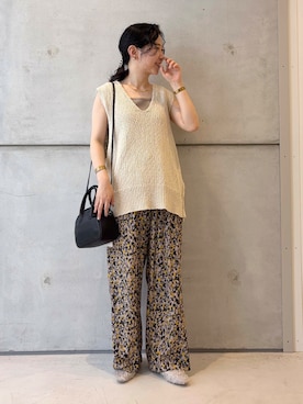 「アイテム（ヘアゴム）」を使った、西野きよさん（レディース・152cm）の夏コーディネート