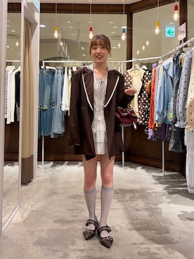 「CIAOPANIC（チャオパニック）のアイテム（スカート）」を使った、小林亜弥さん（レディース・158cm）の秋コーディネート
