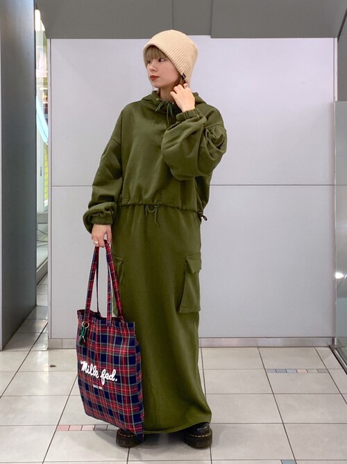 セール】CROPPED HOODIE(パーカー)|MILKFED.(ミルクフェド セール】CROPPED HOODIE(パーカー)|MILKFED.(ミルクフェド