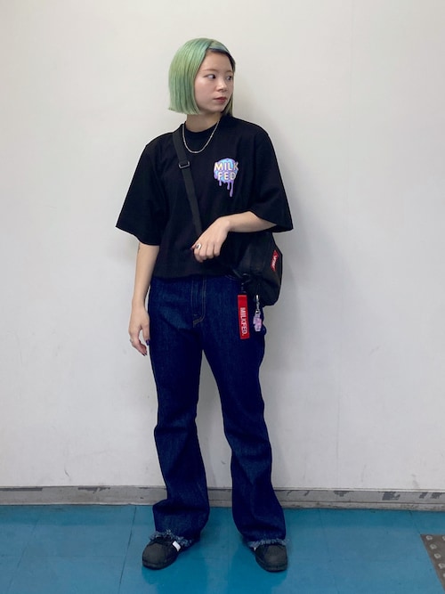 ちさんのTシャツ/カットソー「DRIP LOGO WIDE TOP(MILKFED.|ミルクフェド)」を使ったコーディネート