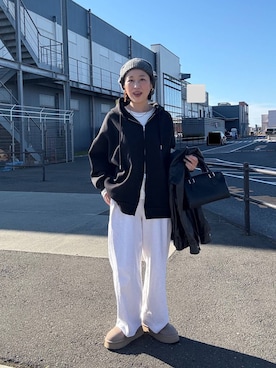 「アイテム（ニットキャップ/ビーニー、グレー系）」を使った、hiromiさん（レディース・158cm）の冬コーディネート