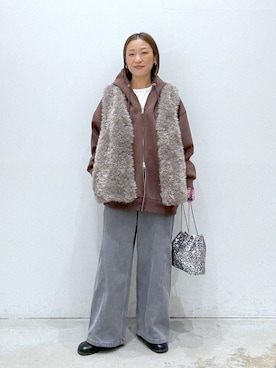 「アイテム（ベスト）」を使った、hiromiさん（レディース・158cm・40代）の冬コーディネート