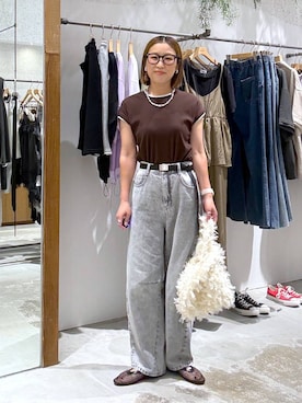 「LEPSIM（レプシィム）のレースマルシェバッグ　681025（ハンドバッグ、ホワイト系）」を使った、hiromiさん（レディース・158cm）の夏コーディネート