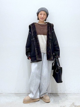 「アイテム（ムートンコート）」を使った、hiromiさん（レディース・158cm）の秋コーディネート