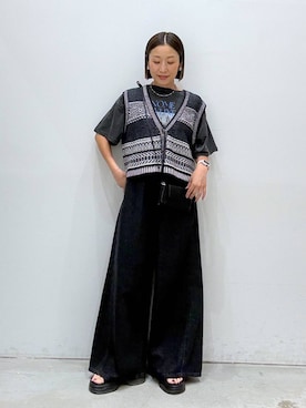 「LEPSIM（レプシィム）のネイティブ柄ベスト　1051039（ベスト、ブラック系）」を使った、hiromiさん（レディース・158cm）の夏コーディネート