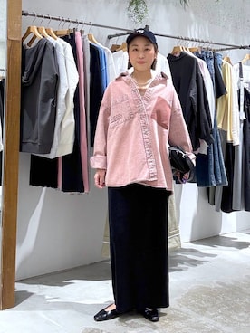 「LEPSIM（レプシィム）の刺繍BIGデニムシャツ　629846（シャツ/ブラウス、ピンク系）」を使った、hiromiさん（レディース・158cm）の春コーディネート
