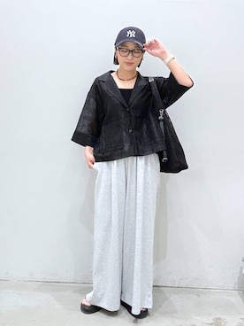 「LEPSIM（レプシィム）のカットイージーワイドパンツ　499173（その他パンツ、グレー系）」を使った、hiromiさん（レディース・158cm）の春コーディネート