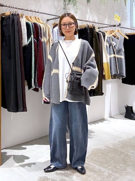 「LEPSIM（レプシィム）のMOUL／バレルデニムパンツ　1066553（デニムパンツ、ブルー系）」を使った、hiromiさん（レディース・158cm）の秋コーディネート