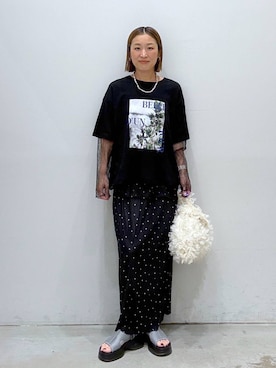 「LEPSIM（レプシィム）の2WAYボリュームサボサンダル　638824（サンダル、グレー系）」を使った、hiromiさん（レディース・158cm）の夏コーディネート