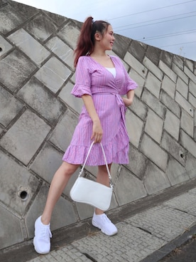 「ミニワンピ」｜Anna Shinozakiさん（レディース・153cm）の夏コーディネート