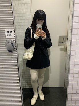 「白タイツ」｜「アイテム（その他アウター）」を使った、fumikaさん（レディース・158cm）の秋コーディネート