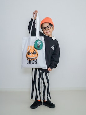 「アイテム（トートバッグ）」を使った、ma-kunさん（キッズ・120cm）の秋コーディネート