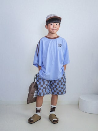 「PAIRMANON STREET(ペアマノンストリート)の【90-160cm】【綿100%】袖ライン 刺繍 半袖Tシャツ【PAIRMANON STREET】(Tシャツ/カットソー)」を使った、ma-kunさん(キッズ・120cm)の夏コーディネート