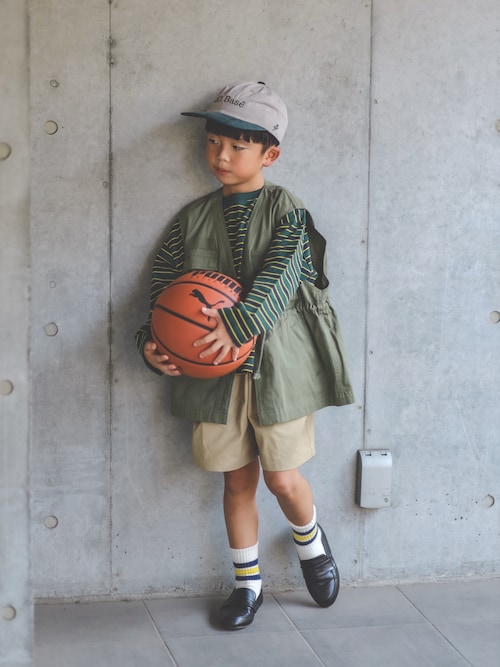 「LOWRYS FARM（ローリーズファーム）のmamiミリタリーキッズベスト　493563（ベスト）」を使った、ma-kunさん（キッズ・110cm）の秋コーディネート