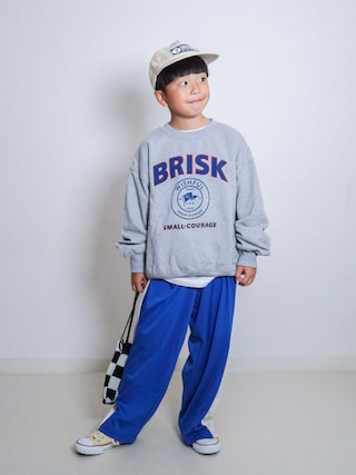 「ever closet(エバークローゼット)の【ヨレ知らず】主役になる グラフィック裏毛トレーナー(スウェット)」を使った、ma-kunさん(キッズ・120cm)の秋コーディネート