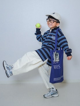 「PAIRMANON STREET（ペアマノンストリート）の【PAIRMANON STREET】サーカス バルーン シルエット パンツ（カーゴパンツ、ホワイト系）」を使った、ma-kunさん（キッズ・120cm）の春コーディネート