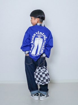 「ブルー」｜「アイテム（スウェット）」を使った、ma-kunさん（キッズ・120cm）の冬コーディネート