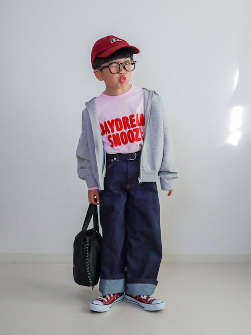 「LOWRYS FARM(ローリーズファーム)のダンボールフーディー 632753(パーカー)」を使った、ma-kunさん(キッズ・120cm)の冬コーディネート