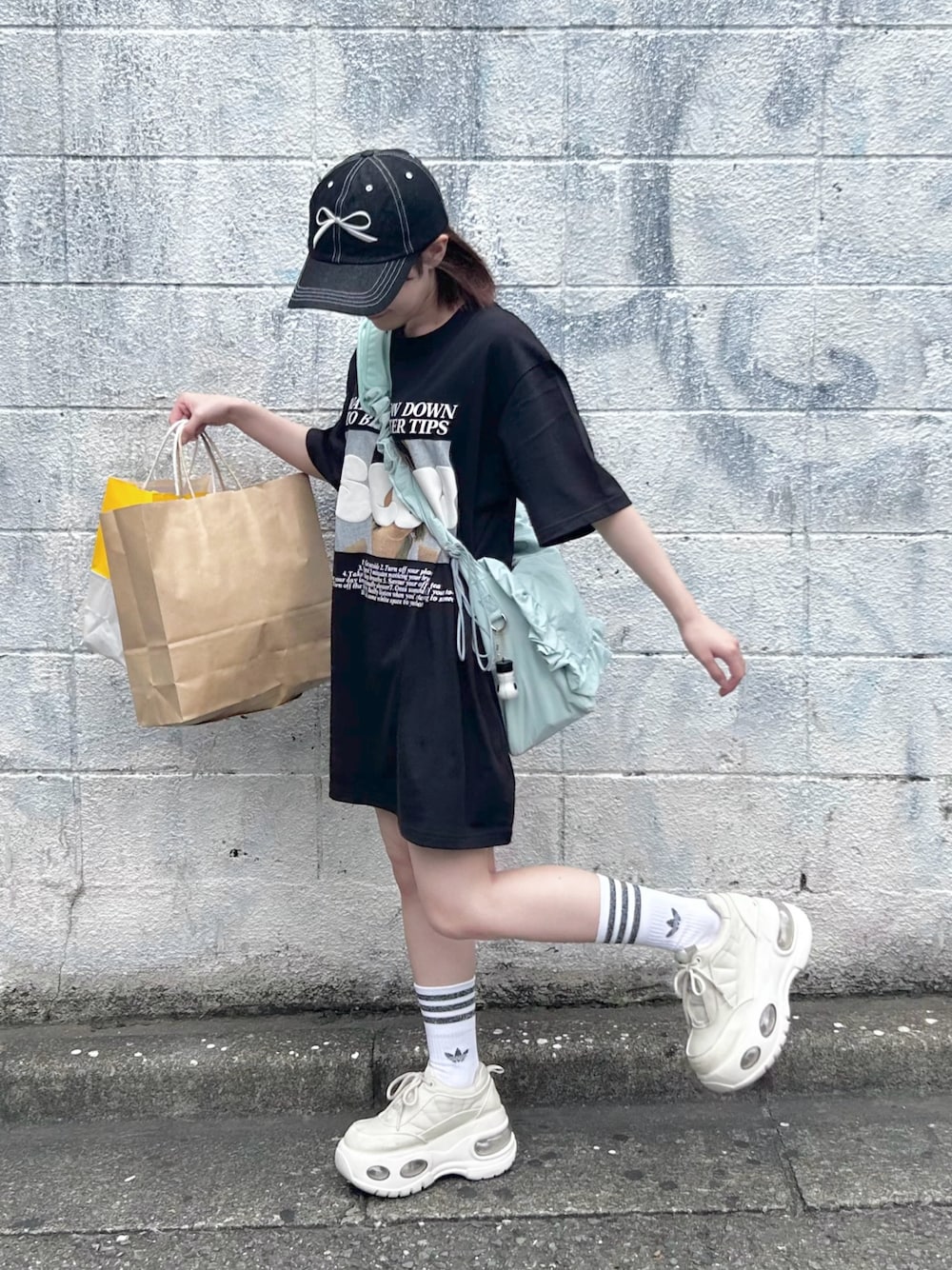 【厚底でコーデアップ♪】Dior    スニーカー 翔貴｜Diorのスニーカーを使ったコーディネート - WEAR