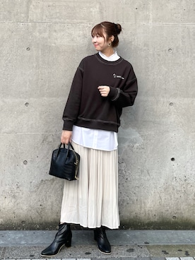 「スクエアトゥ」｜「アイテム（スウェット）」を使った、AYANOさん（レディース・162cm）の秋コーディネート