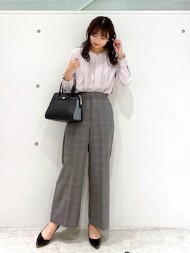 「タックイン」｜「アイテム（パンプス）」を使った、AYANOさん（レディース・162cm）の秋コーディネート