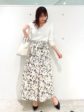「タックイン」｜「アイテム（パンプス）」を使った、AYANOさん（レディース・162cm）の春コーディネート