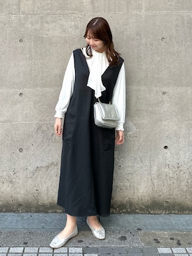 「春服デビュー宣言」｜「アイテム（ジャンパースカート）」を使った、AYANOさん（レディース・162cm）の春コーディネート