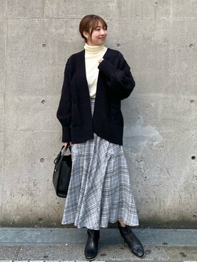 「チェック柄に恋してる」｜「アイテム（スカート）」を使った、AYANOさん（レディース・162cm）の冬コーディネート