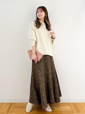 「花柄スカート」｜AYANOさん（レディース・162cm・20代）の秋コーディネート