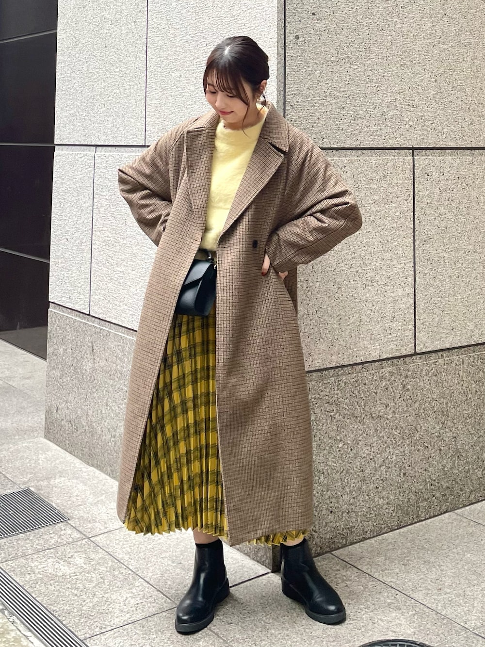 ガンクラブチェックオーバーチェスターコートを使った人気