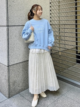 「24SS春の新作」｜「アイテム（スウェット）」を使った、AYANOさん（レディース・162cm）の冬コーディネート