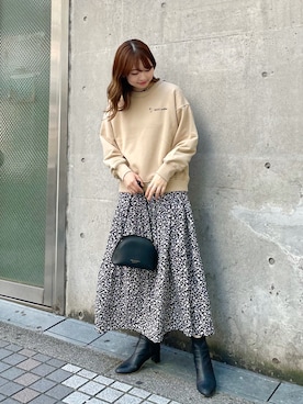 「秋トレンド2021」｜「アイテム（ワンピース/ドレス）」を使った、AYANOさん（レディース・162cm）の秋コーディネート
